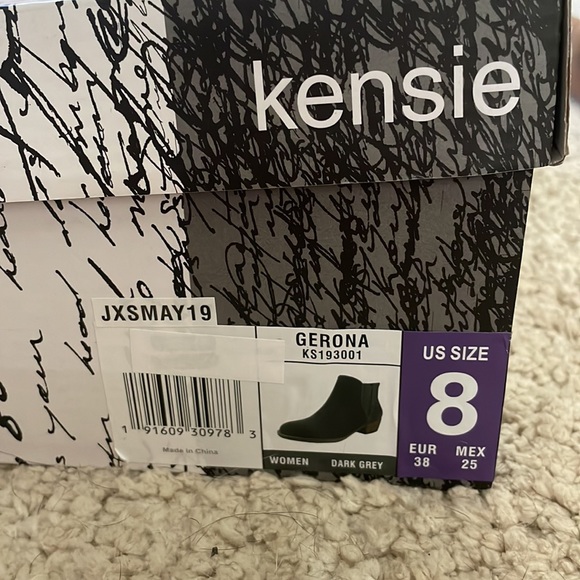 Kensie Low Ankle Boot - Picture 4 of 4